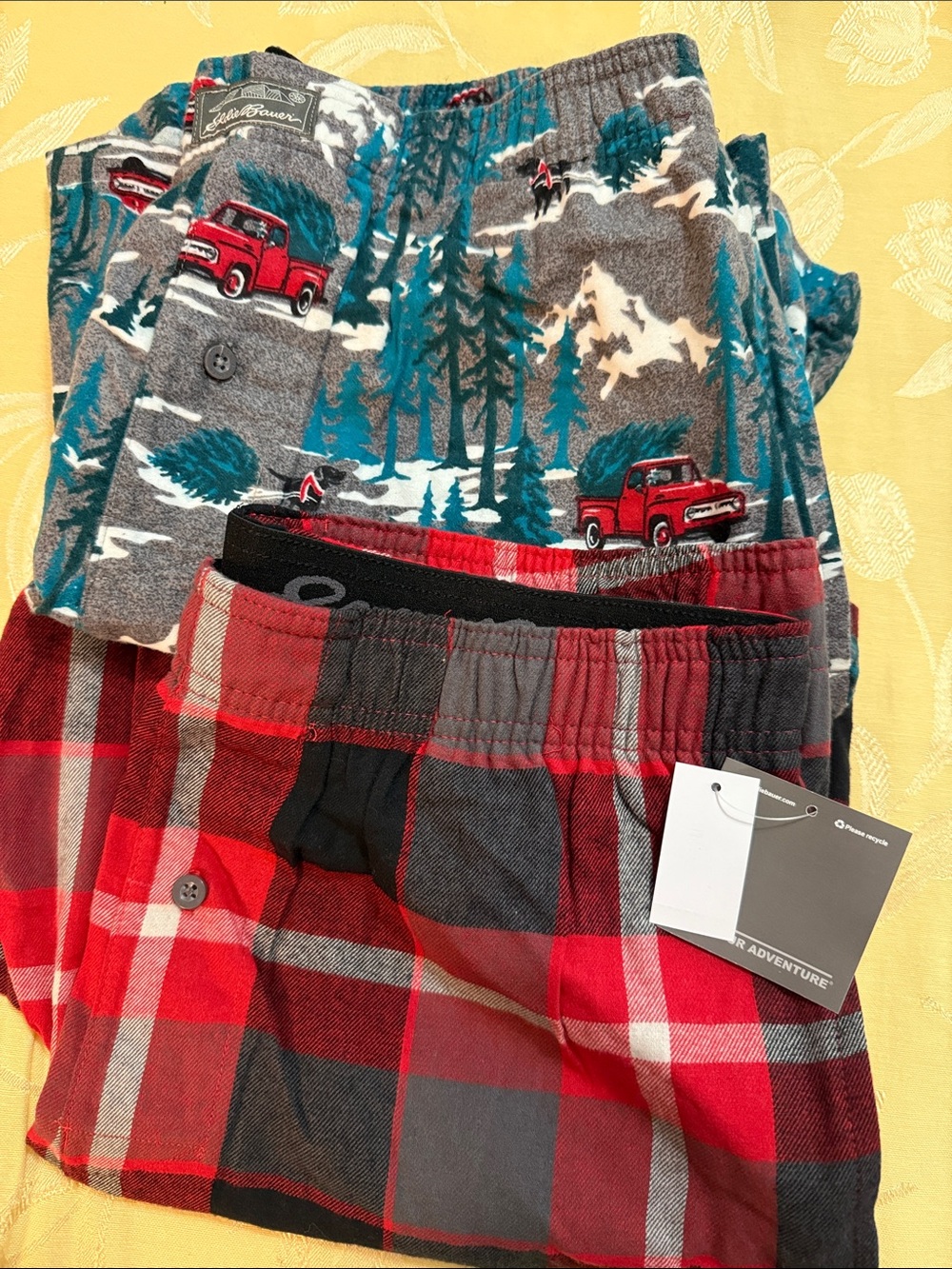 Eddie Bauer Red Plaid & Gray Forest Truck Boxer Set
